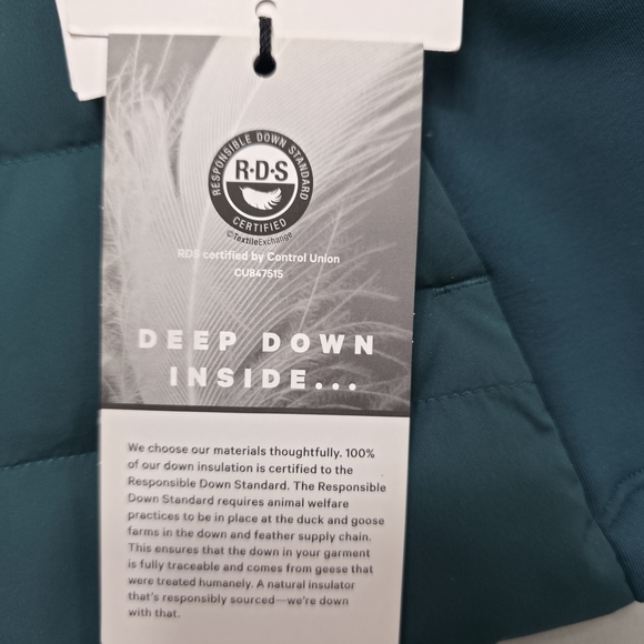 Lululemon Womens 2 Down For It All Vest Teal Insulated Running Layer Outdoors - Picture 7 of 14